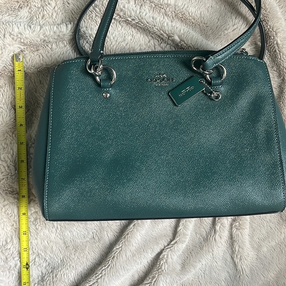 Almost New COACH Leather Purse- beautiful Teal blue/green bag, lots of pockets - Picture 5 of 14